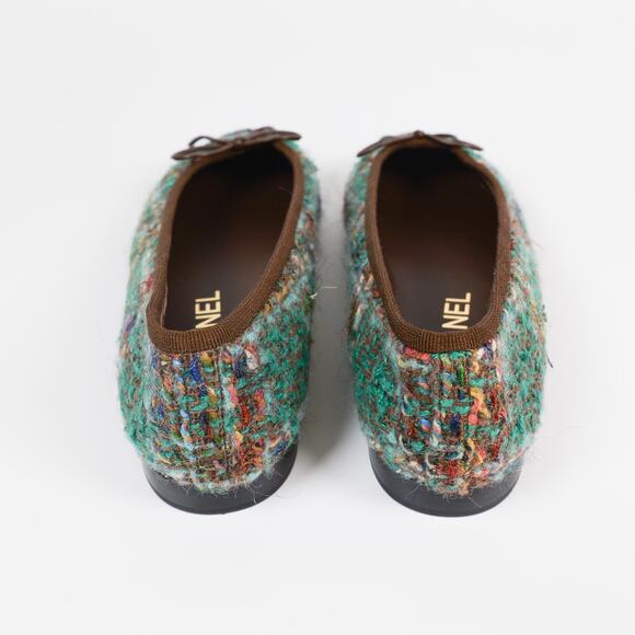 NWOB CHANEL 23A Paris-Dakar Green Tweed Patent CC Cap Toe Bow Ballet Flats EU 36 - Picture 3 of 12